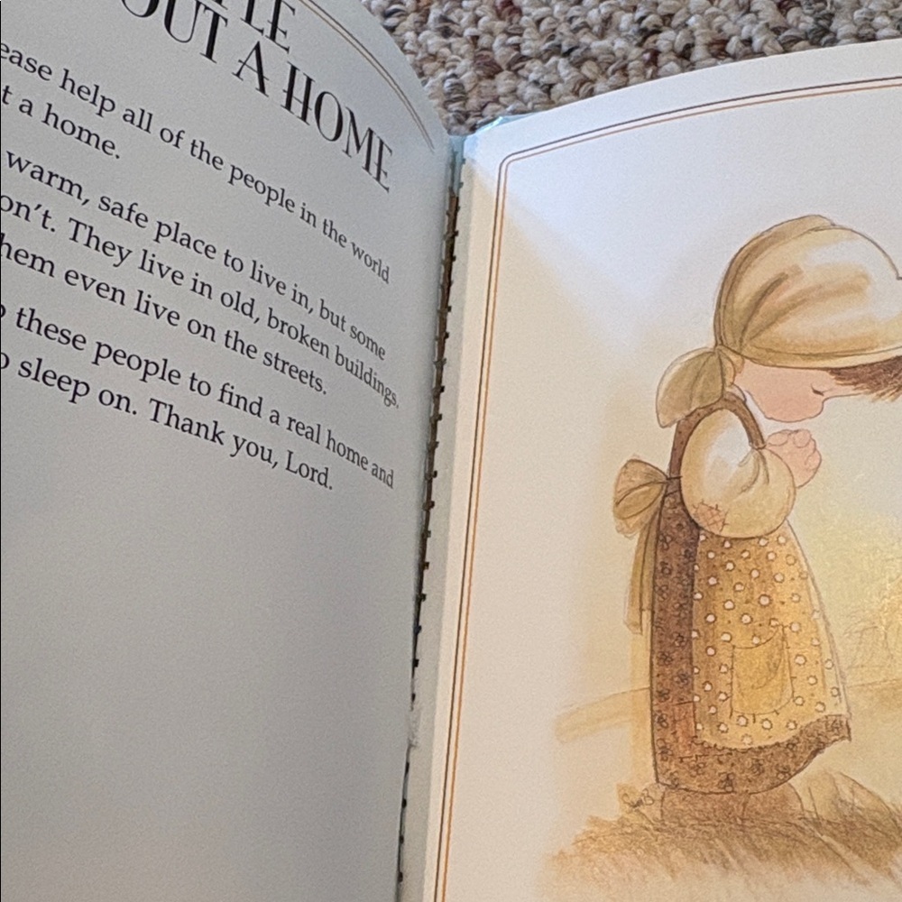 Precious Moments Prayers for Boys & Girls Book - Light Blue - Picture 6 of 8